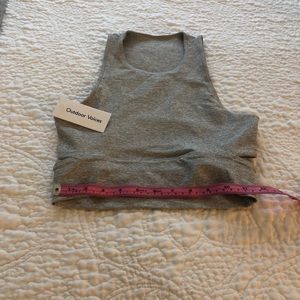 NWT Outdoor Voices Slashback Crop - Dove color